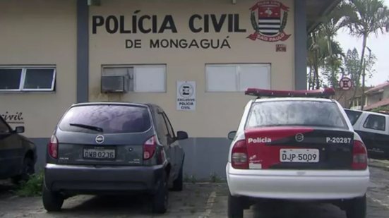 Homem foi abordado pela polícia após atitude suspeita em Mongaguá e revelou ser foragido da Justiça - Imagem: Reprodução