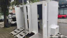 Com a entrega de seis trailers sanitários, Santos melhora a infraestrutura das feiras, substituindo modelos antigos e desgastados - Foto: Rádio CBN Santos