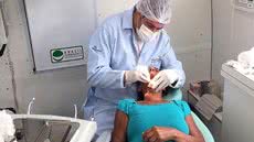 Projeto Saúde Bucal nos Bairros oferece atendimento odontológico móvel para comunidades rurais em Pedro de Toledo - Imagem: Reprodução