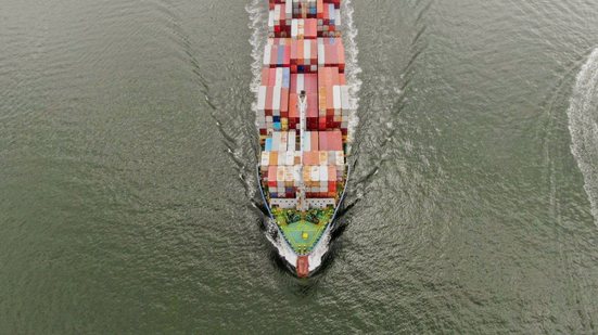 Complexo portuário santista atingiu 16,9 milhões de toneladas no último mês - Foto: APS