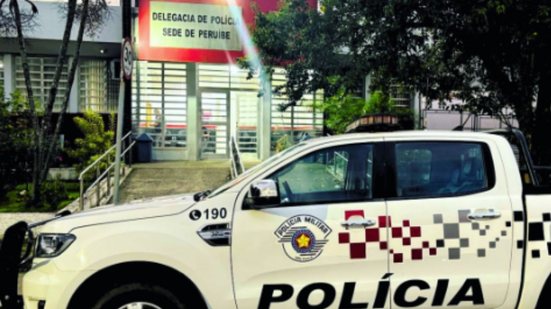 A equipe da 3ª Companhia do 29º Batalhão identificou um foragido durante patrulhamento no Jardim Veneza, resultando em sua prisão - Foto: Divulgação/ 29º BPMI