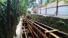 Intervenção no Morro do Fontana atinge 75% de execução e se prepara para a concretagem do muro de arrimo, essencial para a segurança da região - Foto: Divulgação/ Prefeitura de Santos
