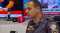 Coronel Nery, comandante da Polícia Militar na Baixada Santista, em entrevista nos estúdios da Rádio CBN Santos - Foto: Rádio CBN Santos