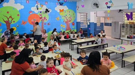 Prefeitura de Guarujá iniciou levantamento sobre a realidade de crianças de até 6 anos para subsidiar a elaboração do Plano Municipal pela Primeira Infância, previsto para 2027 - Imagem: Divulgação/Prefeitura de Guarujá