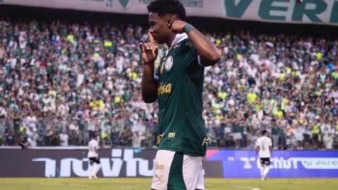 Endrick comemora gol marcado contra o Corinthians, no último domingo - Imagem: Twitter/ @Palmeiras