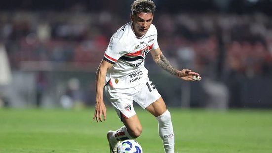 Enzo Diaz em jogo do São Paulo - Foto: Rubens Chiri/São Paulo FC