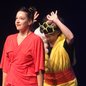 Espetáculo mistura teatro físico, manipulação de bonecos e uma narrativa sensível que encanta todas as idades - Imagem: Divulgação