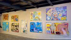 Exposição com obras do artista Naji Ayoub permanece aberta para visitação gratuita até o dia 28 de junho na Pinacoteca Benedicto Calixto, em Santos - Imagem: Divulgação