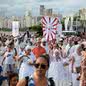 24ª Festa de Iemanjá reúne multidão de devotos em Santos - Imagem: reprodução Prefeitura de Santos