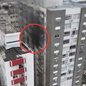 Ainda não se sabe a causa do incêndio que ocorreu no 10º andar, mas a agilidade da equipe foi crucial para o controle - Imagem: Reprodução