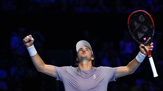 João conquista seu primeiro ATP 500 - Reprodução/GE