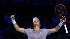 João conquista seu primeiro ATP 500 - Reprodução/GE