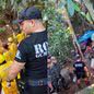 A força-tarefa visa combater crimes ambientais e recolher materiais inservíveis na ilha Urubuqueçaba, em Santos - Imagem: Divulgação/ G1