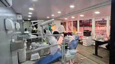 Carreta da Odontologia realiza atendimentos gratuitos na Vila Nova, em Cubatão, e seguirá para a Vila dos Pescadores entre os dias 3 e 14 de agosto - Imagem: Secom Cubatão/TJ