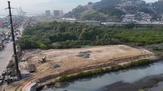 Obra da Estação Elevatória com Comportas 6 avança no Saboó e integra o conjunto de investimentos voltados à ampliação da drenagem urbana e à redução dos alagamentos na Zona Noroeste de Santos - Imagem: Divulgação/Prefeitura de Santos
