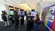 Praia Games 2026 reúne atrações de games, cosplay, K-pop, música e dublagem no Kartódromo Municipal de Praia Grande. A 13ª edição segue até segunda-feira (7), com programação das 10h às 22h - Imagem: Divulgação/Prefeitura de Praia Grande