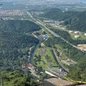 A EMAE iniciou a abertura gradual dos dutos da Usina Henry Borden, em Cubatão, na terça-feira (27), após as chuvas elevarem o volume dos reservatórios - Imagem: Vanessa Rodrigues/A Tribuna Jornal