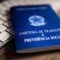 Mutirão de emprego promovido pela Prefeitura de São Vicente reúne 80 vagas em diferentes funções e atendimento aos candidatos na Área Continental do município - Imagem: Canva