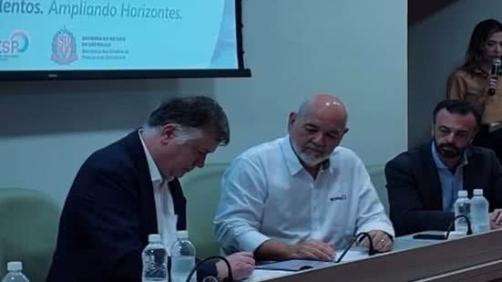 Representantes do Governo de São Paulo e do SOPESP oficializaram parceria que levará capacitação sobre inclusão profissional de pessoas com deficiência às empresas do setor portuário em Santos - Imagem: Divulgação / Sopesp