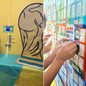 Alunos de escola municipal de São Vicente participam de projeto que combina a coleção de figurinhas da Copa do Mundo com ações de conscientização ambiental e reciclagem de resíduos especiais - Imagem: Prefeitura de São Vicente