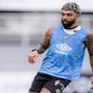 Gabriel Barbosa inicia tratamento após lesão muscular e desfalca o Santos Futebol Clube em partida na Vila Belmiro, em Santos - Imagem: Raul Baretta/Santos FC