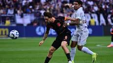 Galeano no jogo contra Corinthians - Foto: Renato Gizii/E.Fotografia/Gazeta Press