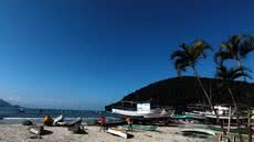 Praia do Perequê, em Guarujá, onde adolescente de 15 anos desapareceu após entrar no mar; corpo foi localizado no dia seguinte após buscas do GBMar. - Imagem: Arquivo/A Tribuna Jornal