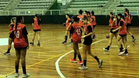 Handebol Feminino de Praia Grande faz estreia com vitória nos Jogos da Juventude - Imagem: reprodução Prefeitura de Praia Grande