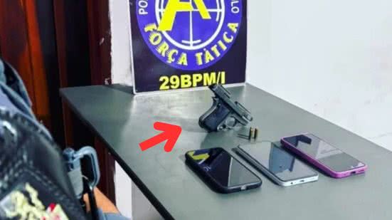 Adolescente responderá por ato infracional de furto, enquanto homem enfrenta acusações graves de tentativa de homicídio - Foto: 29º/ BPMI