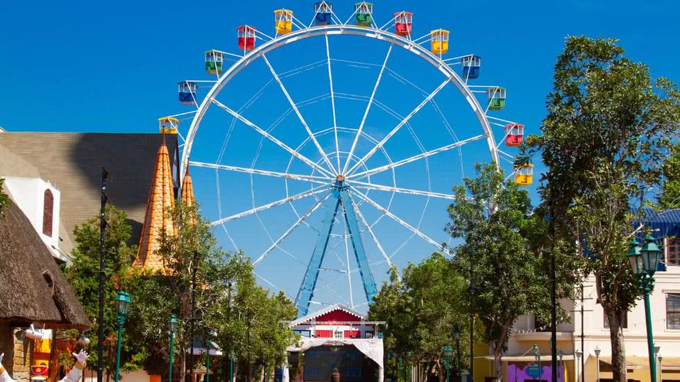 Hopi Hari celebra 25 anos com novidades e expansão prometida para 2025 - Imagem: Divulgação/ Hopi Hari