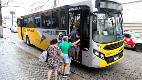 Ônibus de São Vicente. - Imagem: Reprodução | A Tribuna