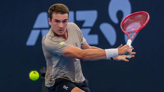 O jovem tenista brasileiro João Fonseca inicia sua jornada no Masters 1000 de Indian Wells - Foto: Brisbane International