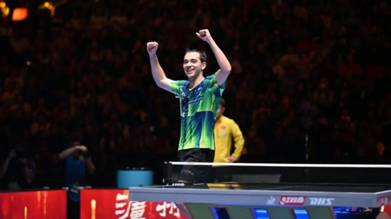 Hugo Calderano sobe para o terceiro lugar no ranking da ITTF - Foto: ITRF