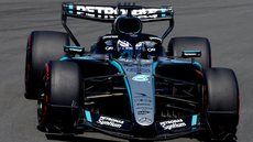 Regulamento exige transição em 0s4, mas suspeita é que carro de Hamilton e Antonelli leve o dobro do tempo - Imagem: Getty Images