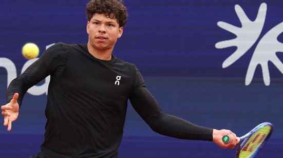 Ben Shelton exalta João Fonseca antes de confronto na Alemanha - Foto: Getty Images
