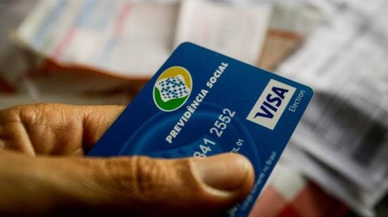 A oposição no Congresso conseguiu as assinaturas necessárias para instaurar uma CPI visando investigar fraudes no INSS, envolvendo entidades associativas. - Imagem: Reprodução | X (Twitter)