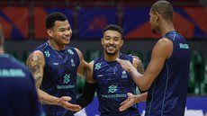 Após bronze na edição anterior e eliminação precoce no Mundial, equipe masculina volta à quadra nesta quarta-feira para abrir o ciclo olímpico - Foto: Patricy Albuquerque/Soho/CBV