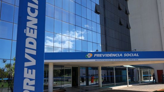 Falhas no sistema do governo permitiram pagamentos a pessoas já falecidas entre 2016 e 2025.          Perguntar ao ChatGPT - Foto: Fabio Rodrigues-Pozzebom/Agência Brasil