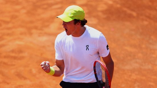 O tenista brasileiro João Fonseca volta a Buenos Aires para defender 250 pontos e manter sua posição no ranking - Foto: Reuters