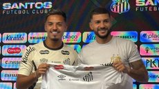 Menino chega ao Santos após passagem pelo Atlético Mineiro e se diz emocionado em vestir a camisa alvinegra - Foto: CBN Santos