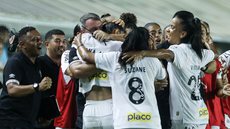 Santos tenta manter aproveitamento perfeito contra o Cruzeiro na Arena do Jacaré, em Sete Lagoas - Foto: Reinaldo Campos / Santos FC
