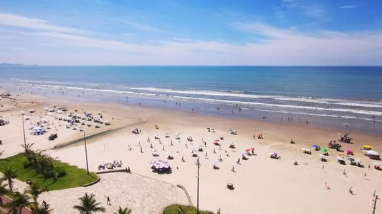 O incidente ocorreu na praia do Ocian, onde a forte correnteza puxou o banhista - Imagem: Reprodução