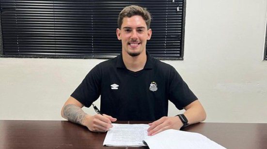 O diretor Daniel Alves é apontado como responsável pela dispensa do goleiro, que agora busca compensação na Justiça do Trabalho - Foto: Arquivo Pessoal