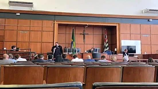 Julgamento no Tribunal do Júri de Santos analisou confronto envolvendo policiais do Baep em área de mar na Zona Noroeste da cidade - Imagem: Reprodução