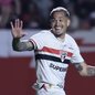 Luciano comemora seu centésimo gol pelo SPFC - Foto: Marcello Zambrana/AGIF