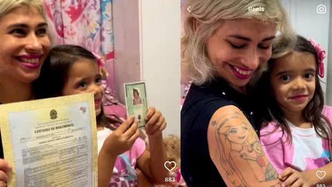 Além da tatuagem da Barbie, Roberta possui uma decoração rosa em sua casa em homenagem a boneca - Imagem: reprodução redes sociais