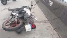 Trecho da Rodovia dos Imigrantes onde um motociclista de 21 anos sofreu o acidente após atingir uma linha de pipa com cerol; a Polícia Civil investiga o caso para identificar os responsáveis - Imagem: Divulgação/Artesp