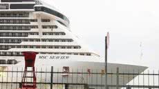MSC Seaview conta com 20 decks, 72 metros de altura e 323 metros de comprimento - Imagem: Prefeitura de Santos