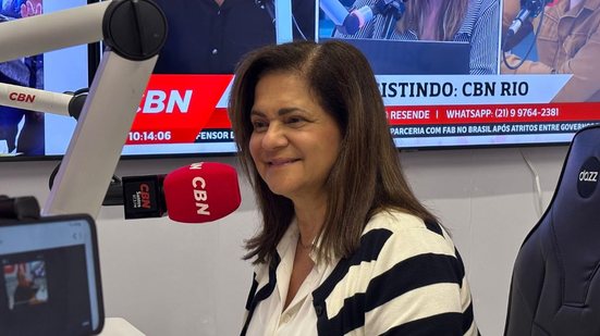 O encontro, organizado pela ala feminina do PSB, contou com painéis sobre empreendedorismo e desafios na vida pública - Foto: Rádio CBN Santos