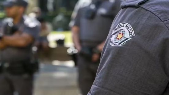 Polícia Militar realiza operação especial de segurança para o primeiro turno das Eleições 2026 na Baixada Santista e no Vale do Ribeira. Cerca de 2.380 policiais e 254 viaturas serão empregados na região - Imagem: SSP-SP / Divulgação